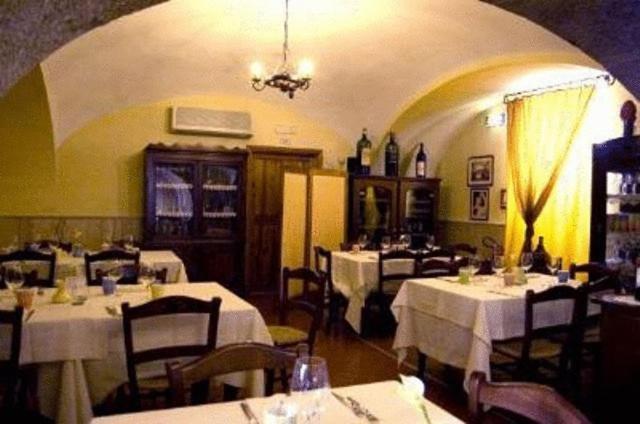 Tavernola - Locanda Di Campagna Battipaglia Buitenkant foto
