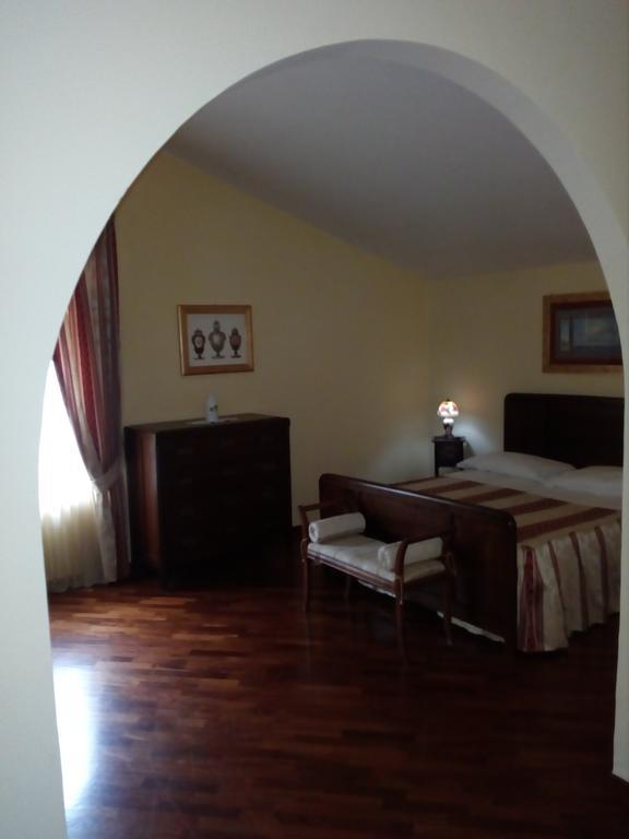 Tavernola - Locanda Di Campagna Battipaglia Buitenkant foto